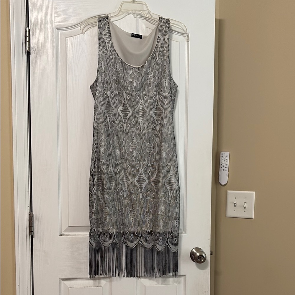 VENUS Silver Sequin Sheath Mini Dress